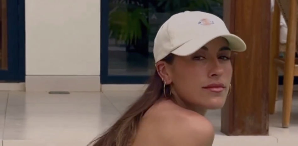 Troleo en las redes a Paula Gonu tras su último posado en una piscina: "Contenido de calidad”