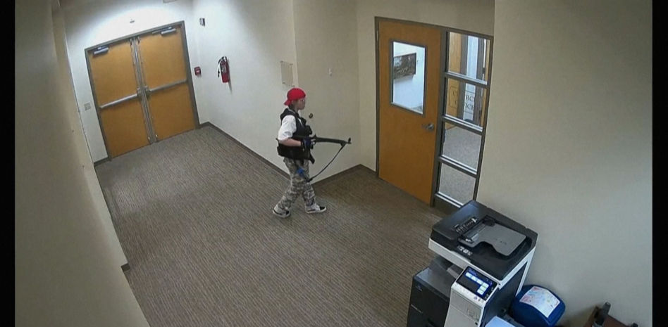 Una pistolera mata a seis personas, entre ellas tres niños, en una escuela de primaria en Nashville