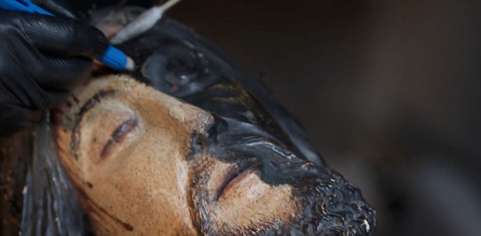 El Santo Cristo de Lepanto deja de ser negro