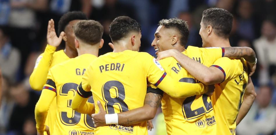 El Barça se proclama campeón con mayúsculas al batir al Espanyol