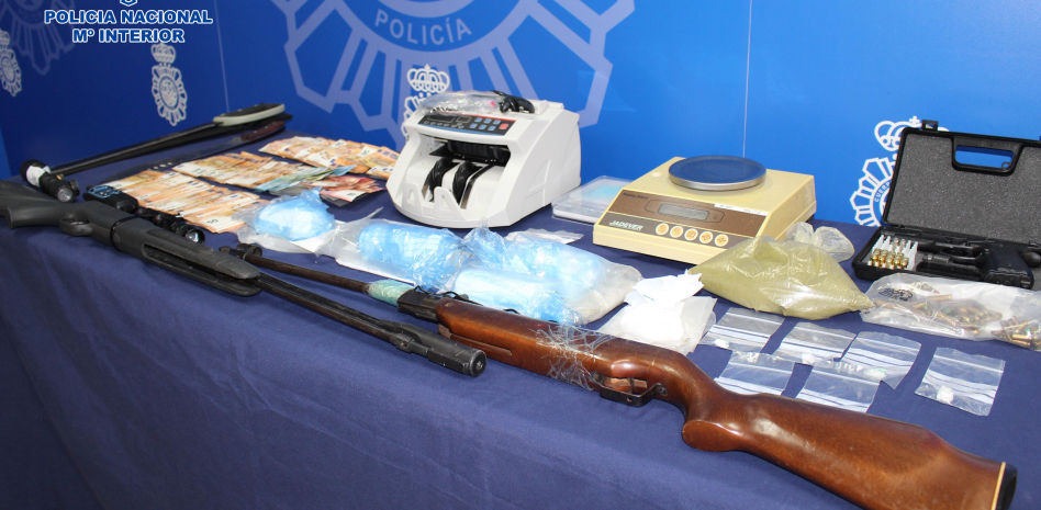 Así operaba el entramado de venta de cocaína que lideraban la concejal de Vox y su marido militar