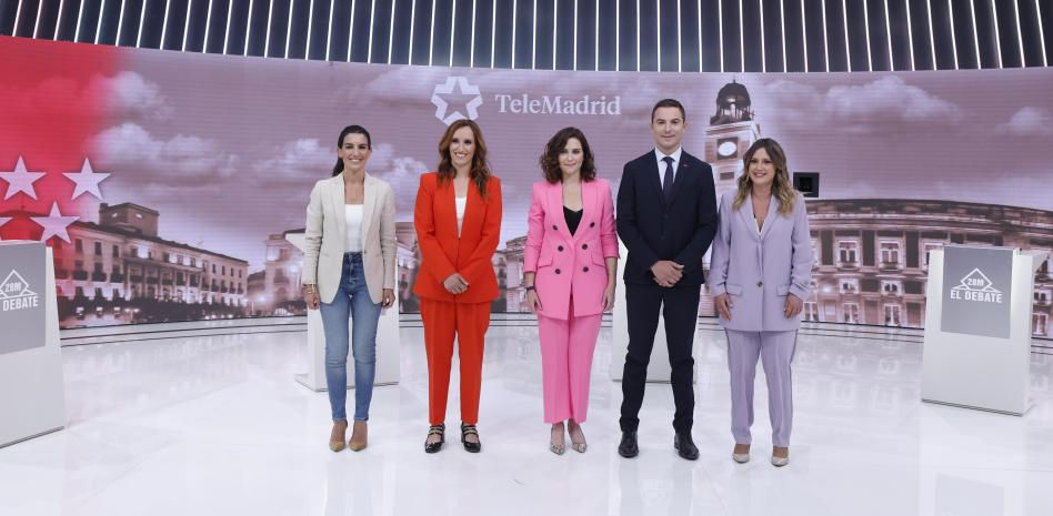 La idea de Ayuso para un Madrid más ecológico: que cada ciudadano ponga una planta en su balcón