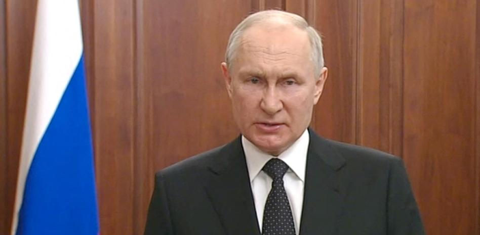 Putin califica de "puñalada por la espalda" la sublevación encabezada por el jefe de Wagner