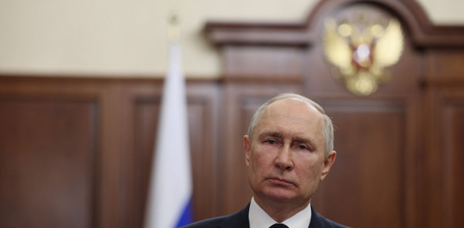 Putin reaparece y pide a los mercenarios de Wagner que elijan