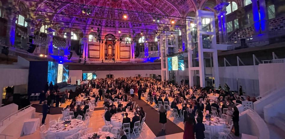 Protagonistas que son lectores, lectores que protagonizan las noticias