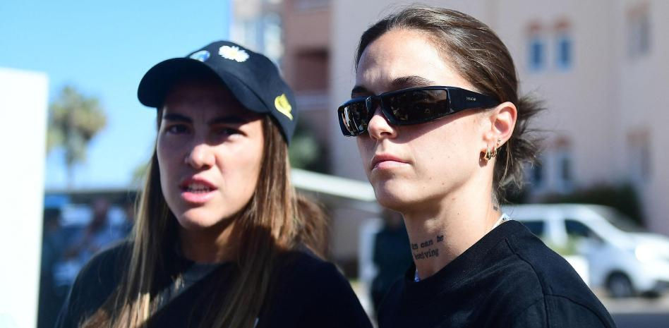 Mapi León y Patri Guijarro abandonan la concentración: "No han sido las maneras ni las formas"