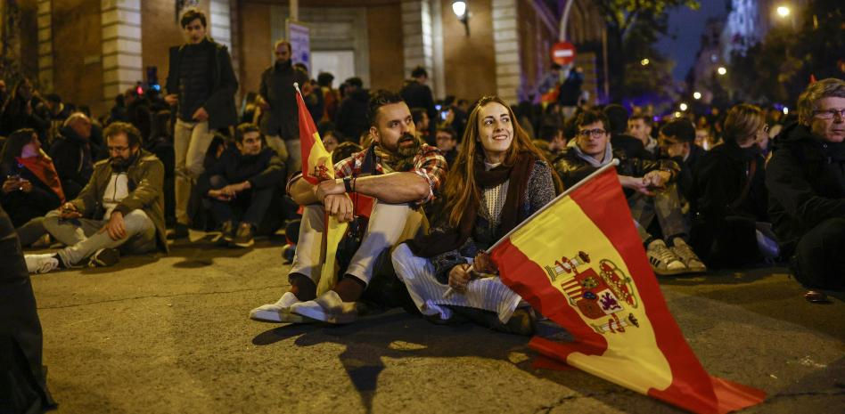 El alboroto de Madrid crea un clima desestabilizador ante la investidura