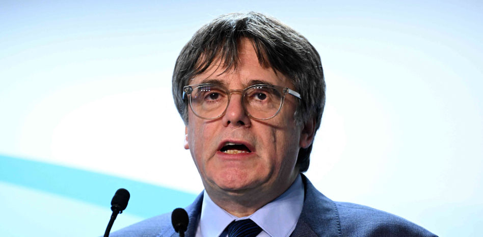 Puigdemont ve una "etapa inédita" pero avisa que el acuerdo "en sí mismo no resuelve nada"