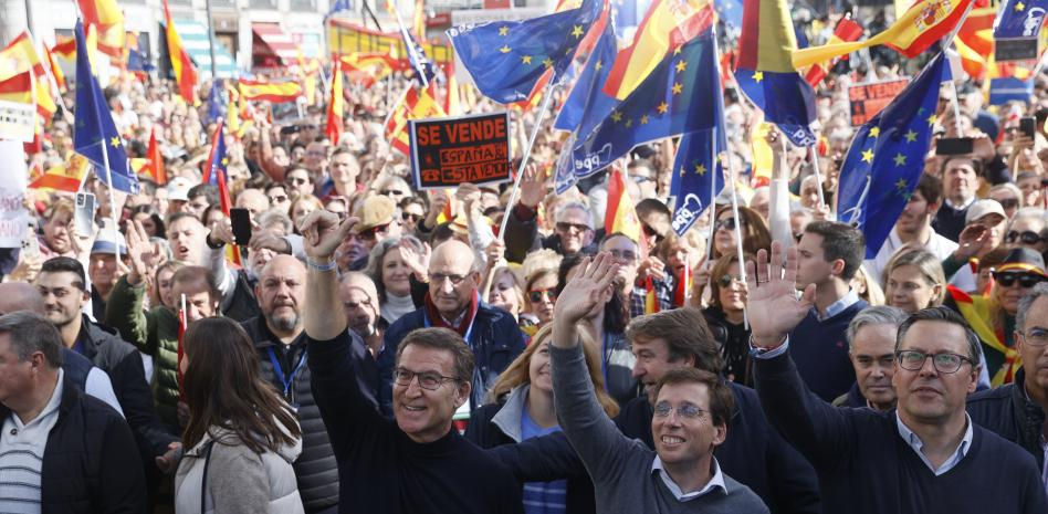 El PP saca a la calle a cientos de miles de españoles en contra de la amnistía