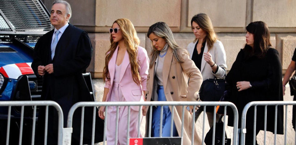 "Lo hago por mis hijos": Shakira elude la cárcel tras el pago de una multa de 7,3 millones de euros