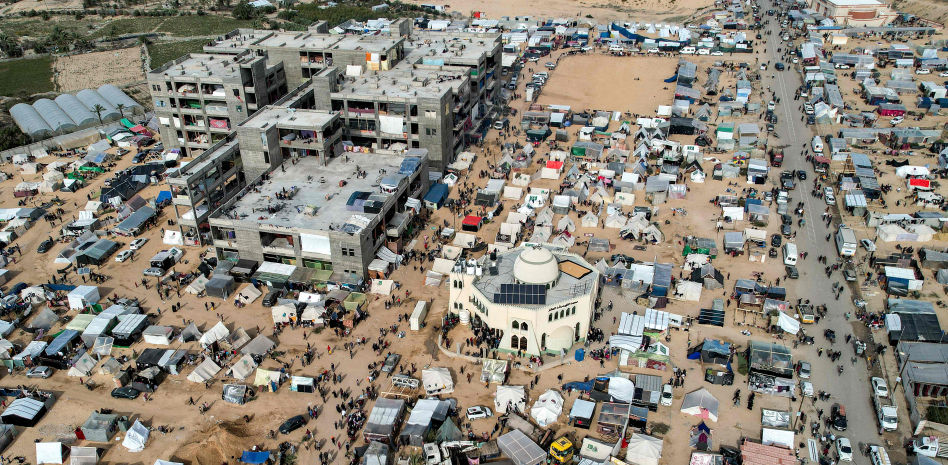 Imágenes aéreas del enorme campo de desplazados en el extremo sur de Gaza