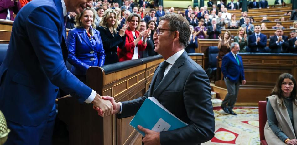 Feijóo y Sánchez se reunirán el viernes tras quince días de incógnita