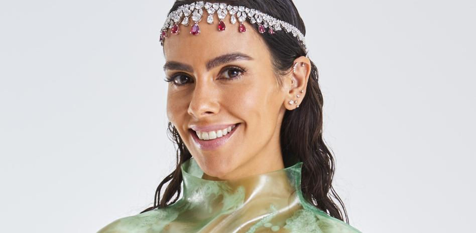 Cristina Pedroche impacta con un vestido con plantas vivas para las Campanadas: "Soy una ola"