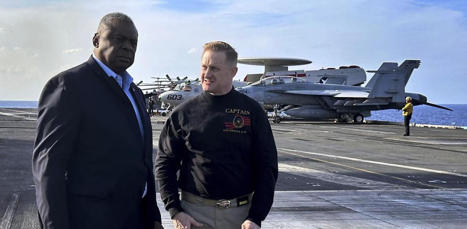 ¿Cómo el jefe del Pentágono ocultó a Biden que estaba hospitalizado?