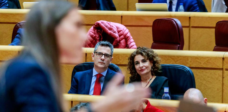 Sánchez salva sus decretos clave con una batería de contrapartidas a Junts