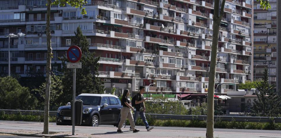 El Gobierno ofrece 2.500 millones en avales del ICO para promover el paso del alquiler a la compra de jóvenes y familias