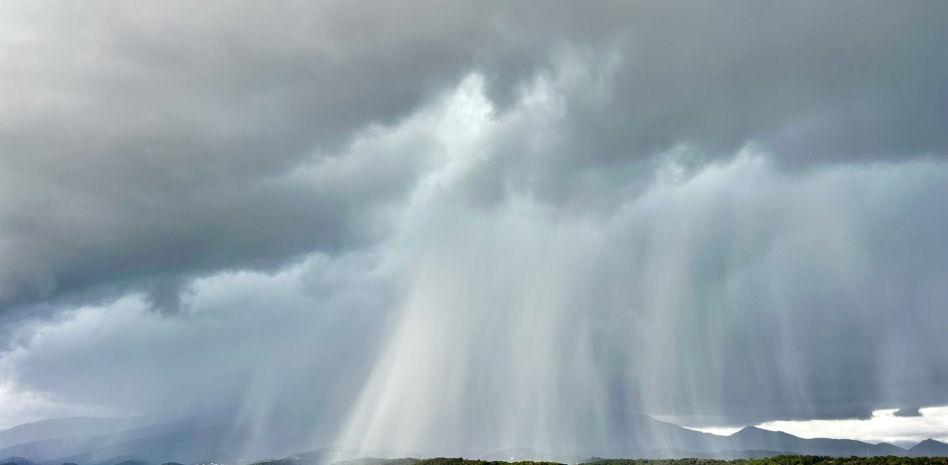 Los impresionantes cielos de granizo