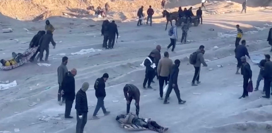 El ejército israelí dispara a civiles desesperados ante la entrega de ayuda humanitaria en Gaza