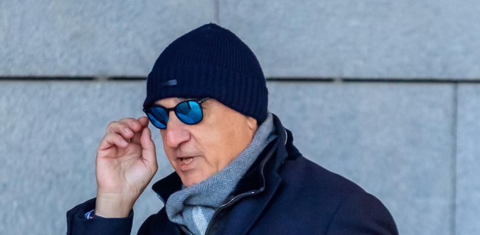 Juan Carlos Cueto, del pelotazo de las armas en Angola al de las mascarillas