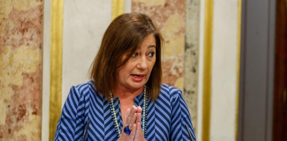 Armengol descarta dimitir y posa las sospechas sobre el PP por la reclamación a la empresa de las mascarillas