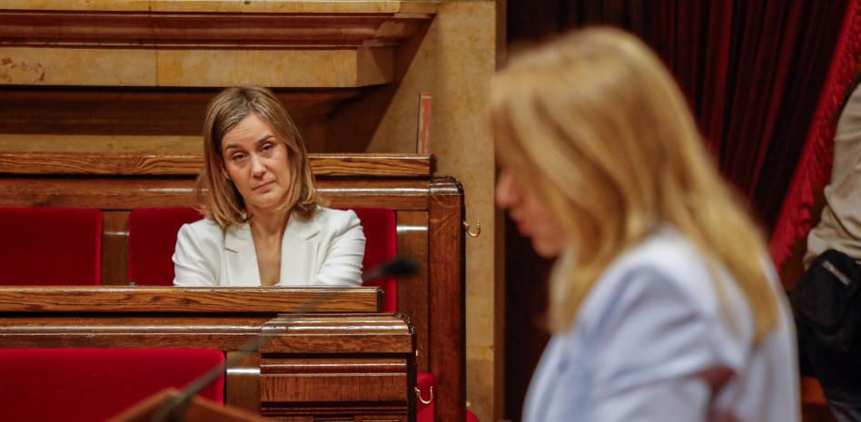 Los comunes tumban los presupuestos del Govern y dejan la legislatura catalana en el aire
