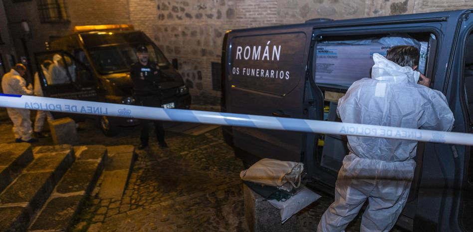 Hallados cuatro cadáveres sin signos de violencia en varias habitaciones de una casa de Toledo