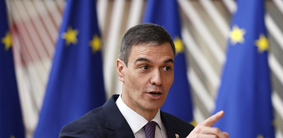 Sánchez resta trascendencia a una candidatura de Puigdemont: “Ya se presentó en 2017 y 2021”