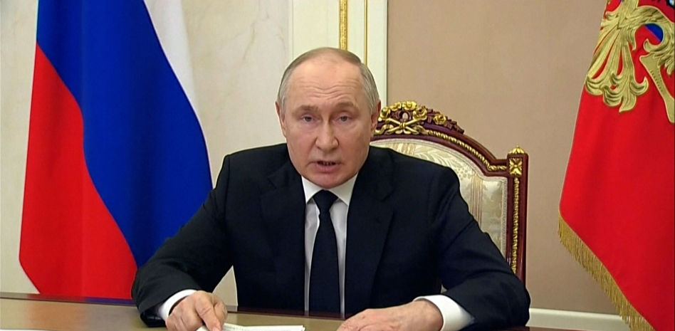 Putin dice que los islamistas son “un eslabón” y señala a Ucrania y Occidente