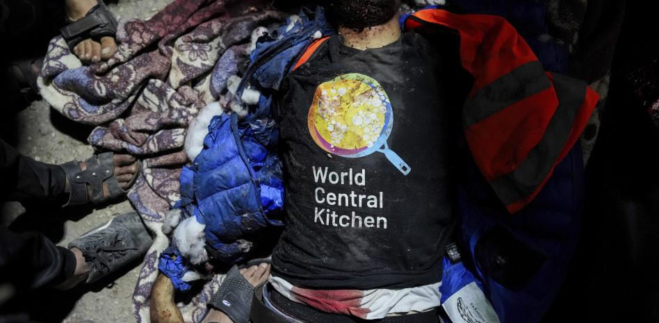 Un ataque aéreo de Israel mata en Gaza a siete miembros de la oenegé del chef José Andrés