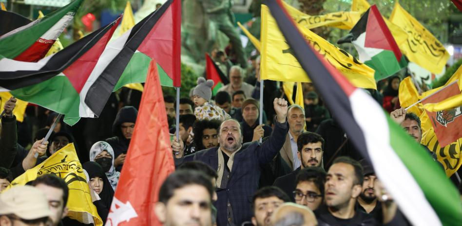 Irán clama venganza por el atentado del lunes en Damasco, pero evita criticar a Estados Unidos