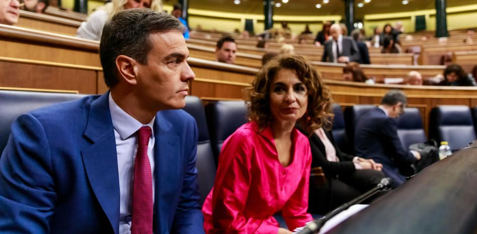 Gobierno y PSOE se conjuran para que Sánchez continúe en el cargo: “Lo necesitamos para que España siga avanzando”