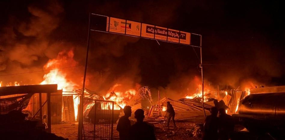 Israel ataca Rafah y causa decenas de muertos en un campo de desplazados