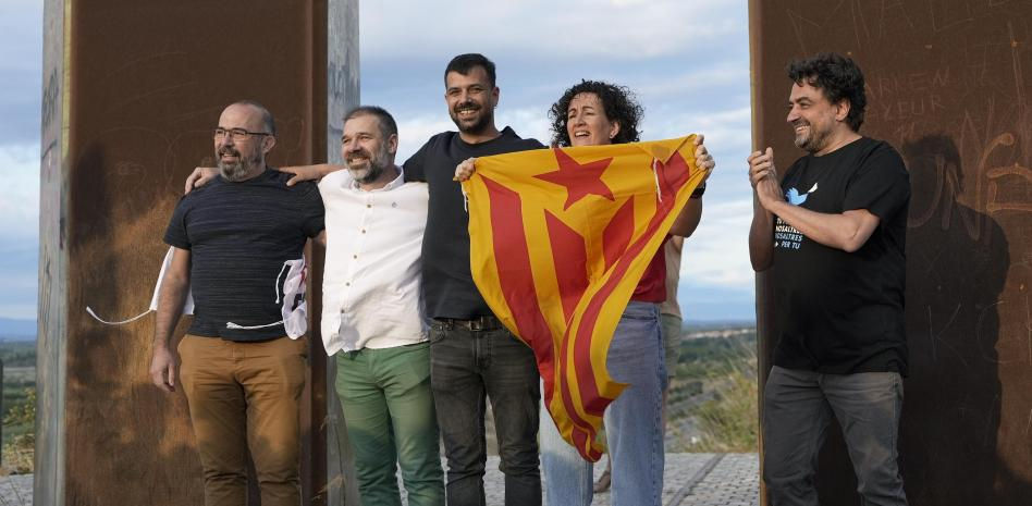 Marta Rovira en su regreso a casa: “Hemos venido a acabar lo que empezamos”