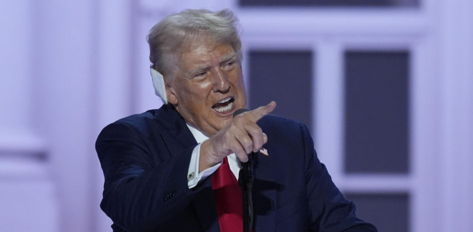 Trump instaura su monarquía absoluta “por la gracia de Dios” en el Partido Republicano