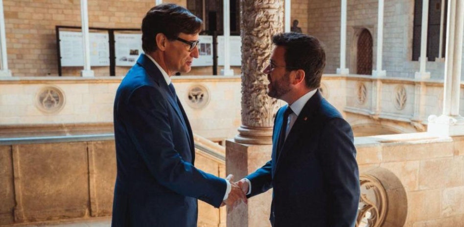 Illa y Aragonès se reúnen en Palau para el traspaso de poderes
