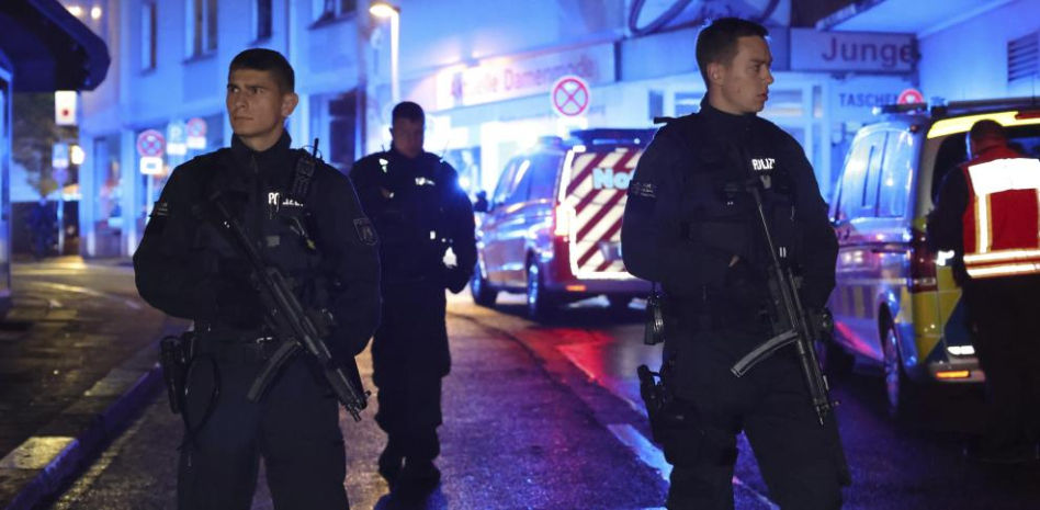 Al menos tres muertos en un apuñalamiento múltiple en la ciudad alemana de Solingen