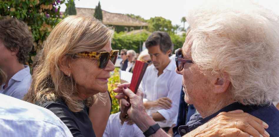 La familia que Caritina Goyanes deja atrás tras su muerte: su marido Antonio y sus dos hijos de 13 y 10 años