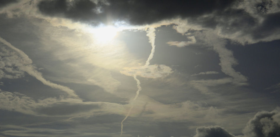 Inundaciones, crecida de ríos y hasta un tornado en un sábado otoñal lluvioso en Catalunya
