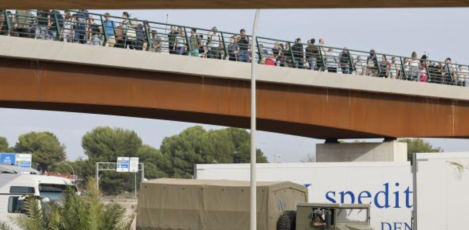 El Ejército entra ya en las localidades más afectadas por la DANA