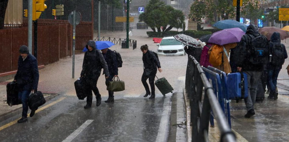 Así ha sido el paso de la DANA por Málaga, Valencia y Tarragona