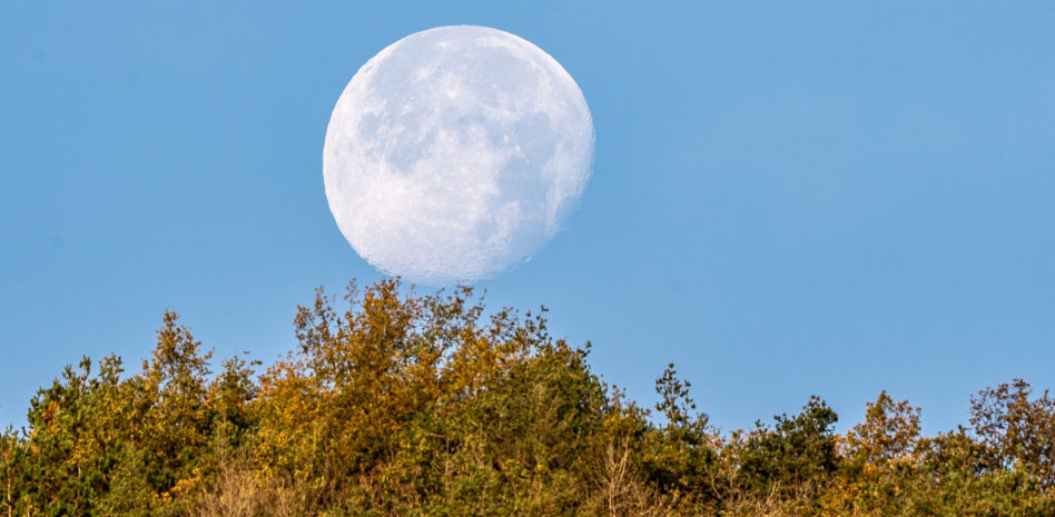 Mira cómo se pone la última superluna del año