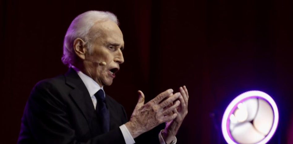 El tenor Josep Carreras, protagonista del Foros de Vanguardia