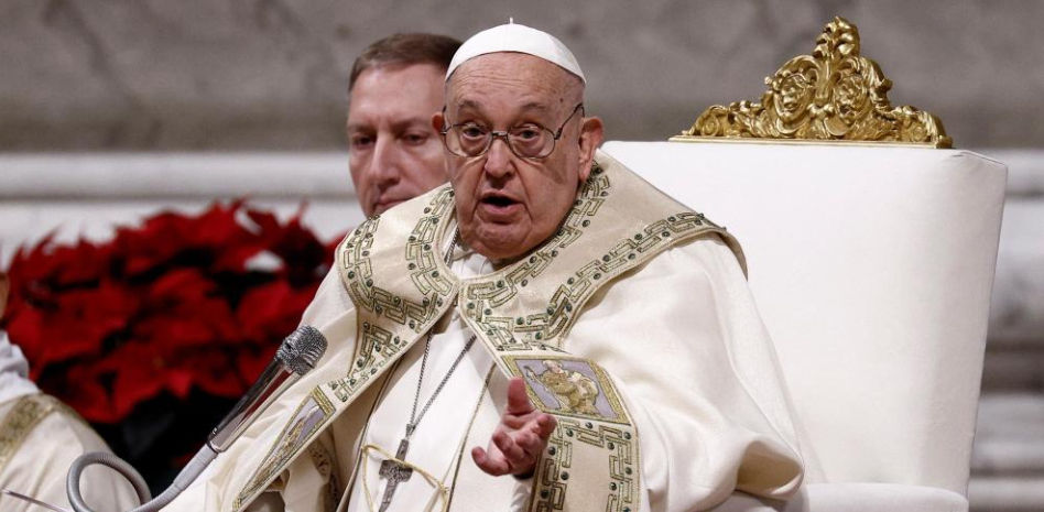 El Papa inaugura el Jubileo: “La Puerta Santa que se abre es una invitación a entrar en una vida nueva”