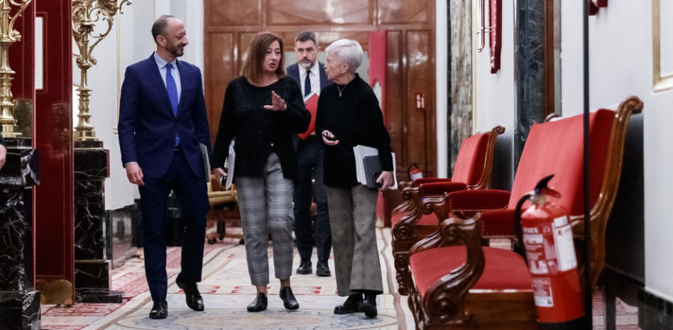 La Mesa del Congreso retrasa su decisión sobre la cuestión de confianza planteada por Junts