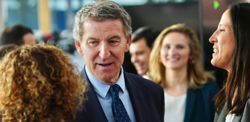 Feijóo justifica su giro sobre el decreto con las medidas sociales: “Vamos a votar en conciencia”