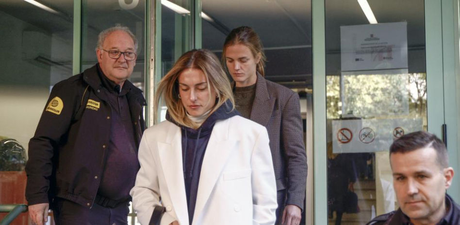 Putellas, Paredes y Codina relatan el agotamiento psicológico de Hermoso tras el beso de Rubiales: “Estaba triste y lloraba”