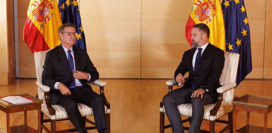 Abascal pide al PP que rompa con el PSOE en la UE para apoyar los presupuestos autonómicos