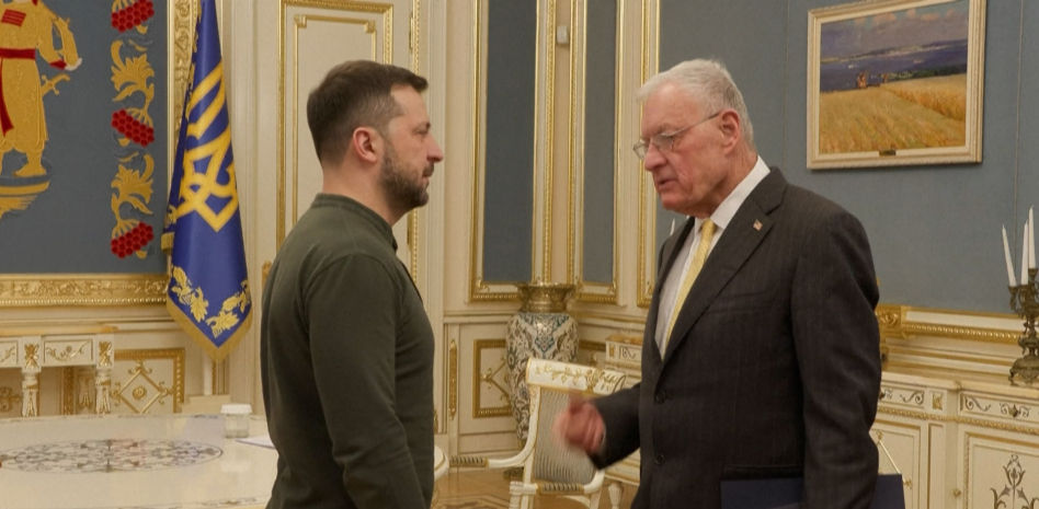 Estados Unidos acosa a una Ucrania “dispuesta a un acuerdo sólido” con Trump