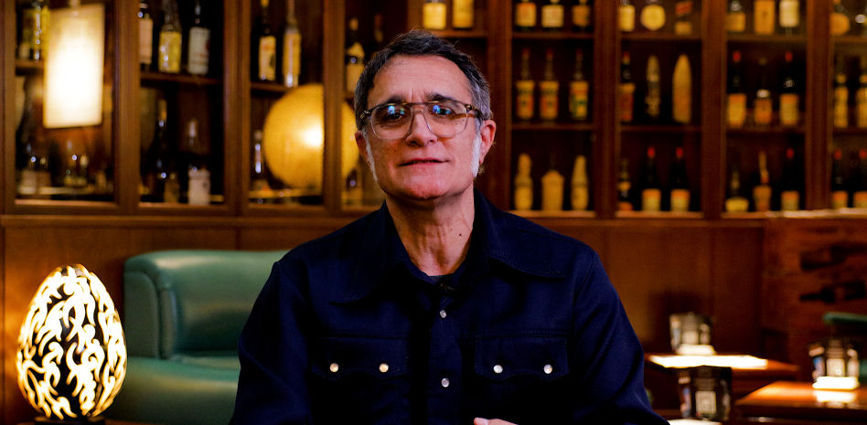 “Los profesores hemos pasado de educar a divertir a los alumnos”