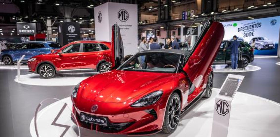 Barcelona acelera hacia el futuro eléctrico en el Automobile 2025